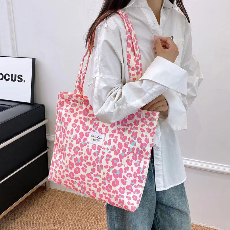 Versátiles Bolsos de mano de l - Interior Design Instagram reseña y precio